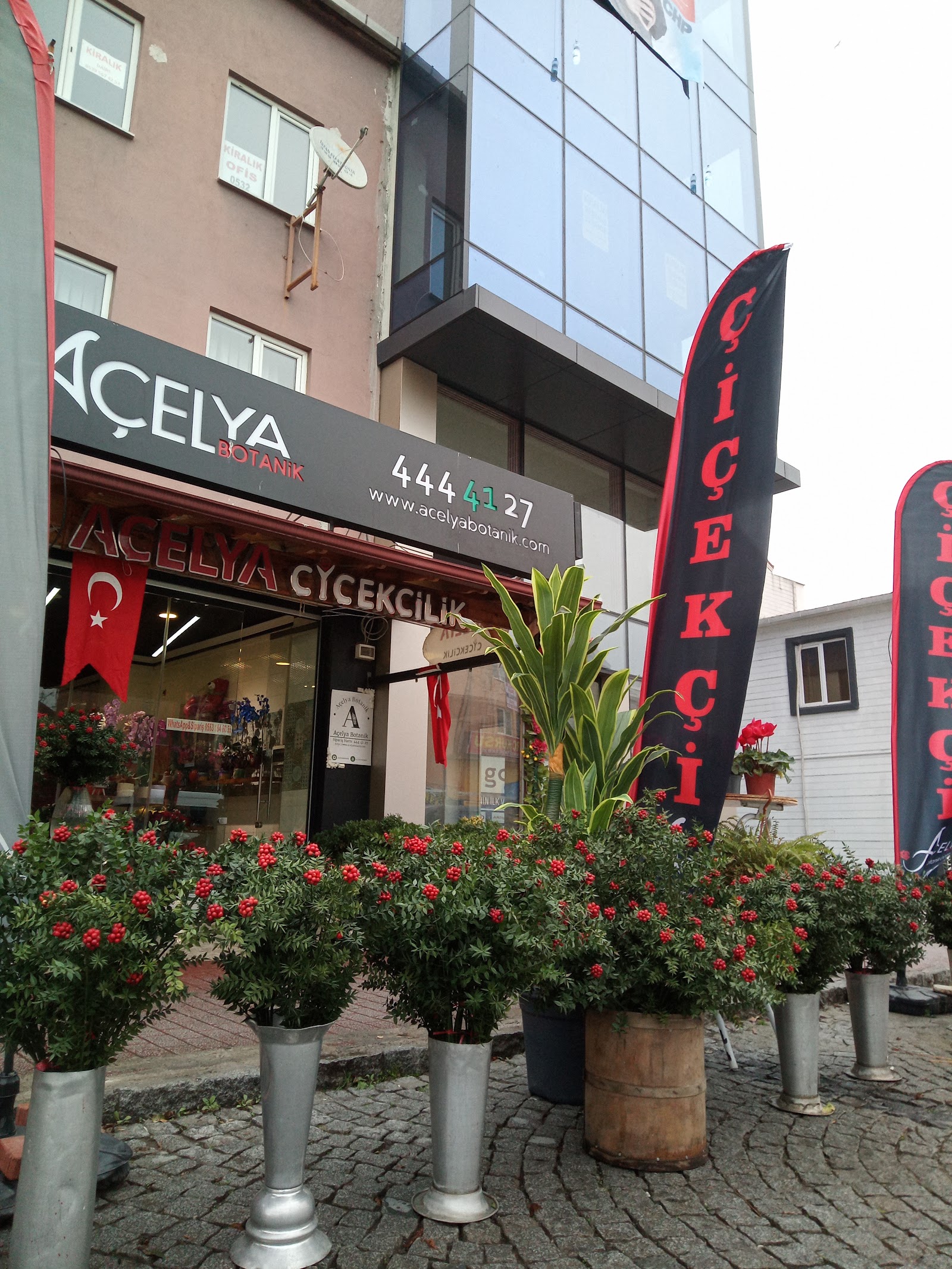 Açelya Botanik Çiçekçilik kır düğünü mekanı — İzmit