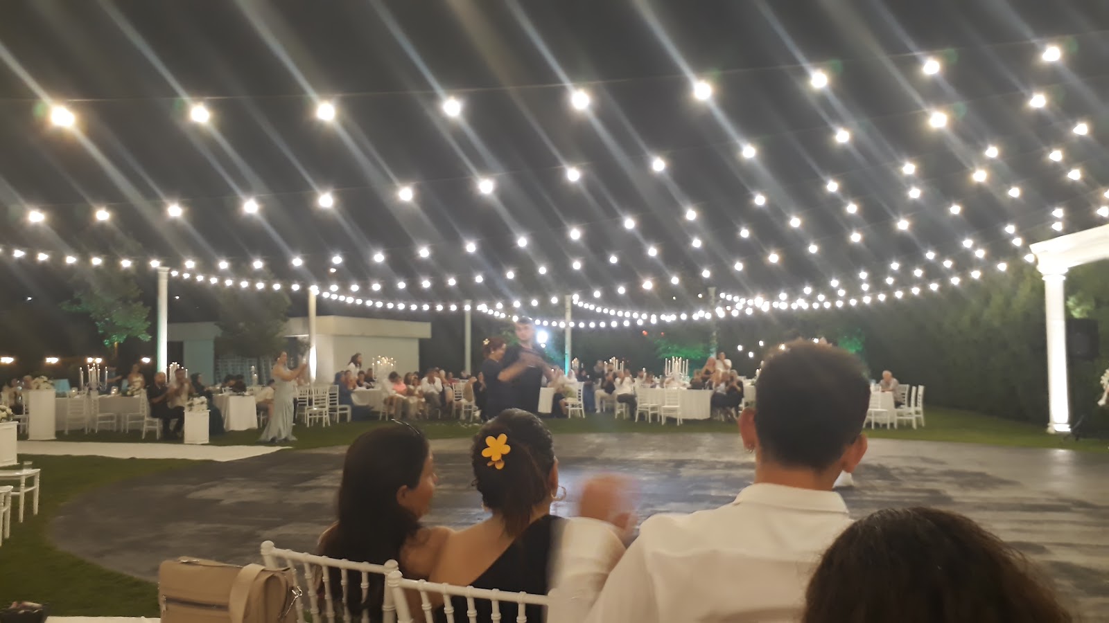 Kiana Bahçe Düğün ve Toplantı Salonu