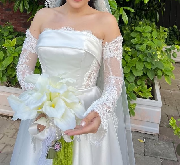 Miss Defne İzmit
